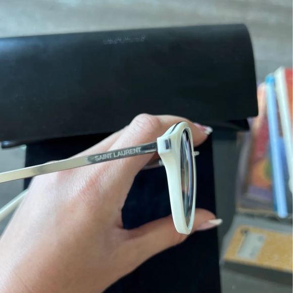 Saint Laurent sunglasses - Picture 4 of 4